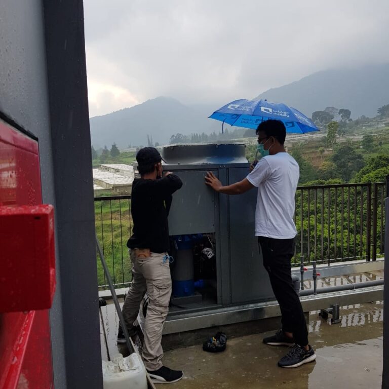 WhatsApp Image 2025-06-18 at 17.03